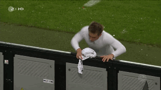 [拉姆]有球训练咯