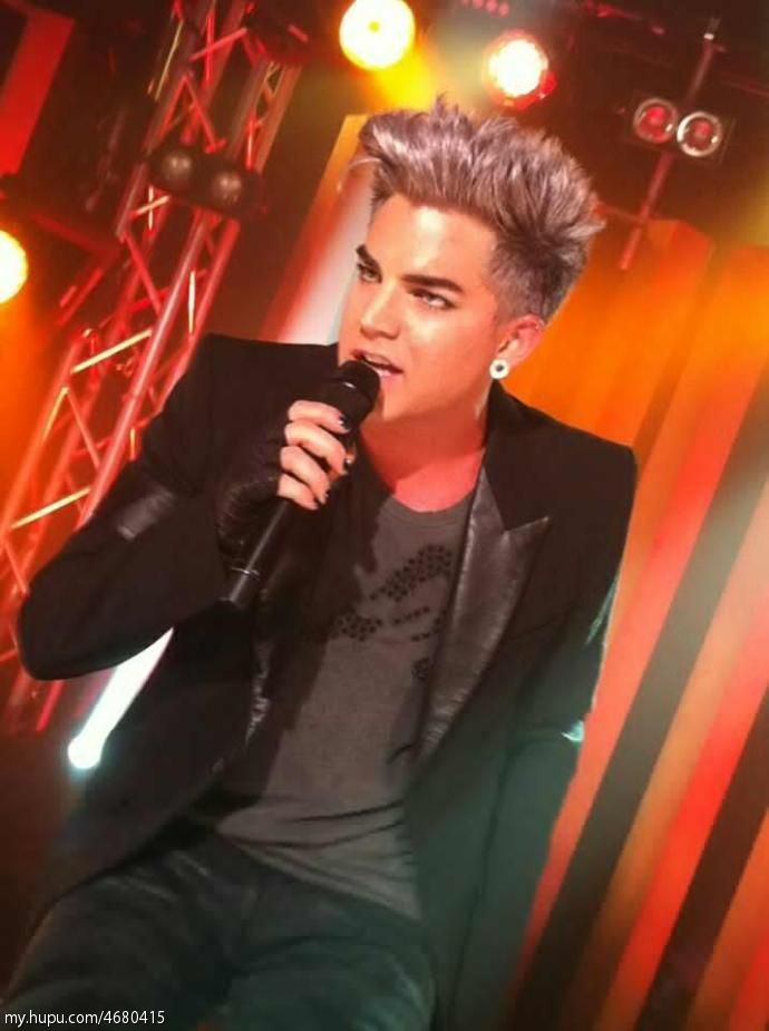 adam lambert微博宣布将出席《中国好声音》9月30日总