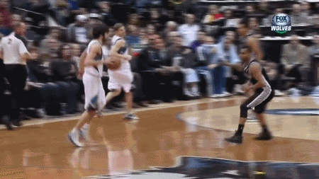 777卡 卢比奥 连续两次背后运球上篮gif 6回复