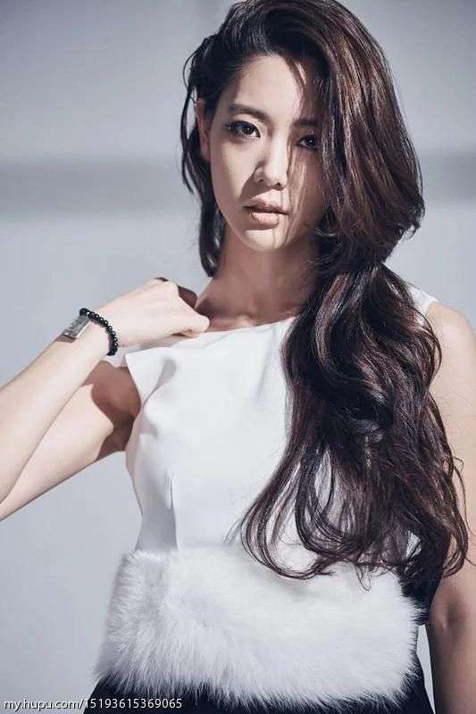 情圣演员克拉拉发型分享展示