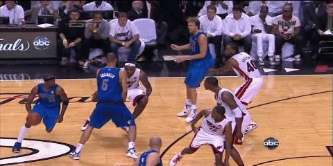 现在来看,小牛11年夺冠有多传奇?