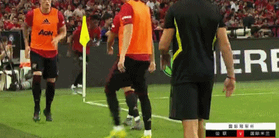 GIF2.7M