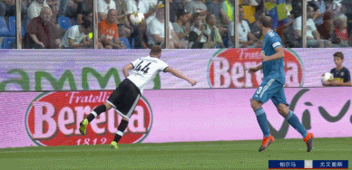 GIF 2.4M