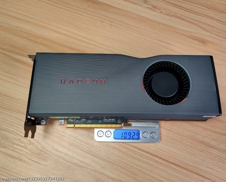 公版和顶级非公有多少差距—撼讯rx 5700xt 红魔与公版rx 5700xt全