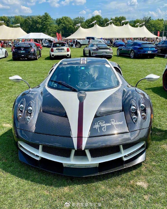 超级风神,帕加尼pagani huayra,有喜欢的吗!