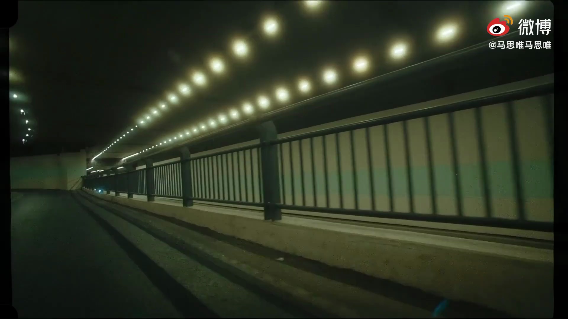 video-poster