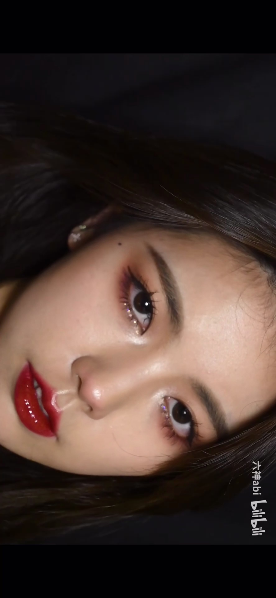 发个美女六神ab