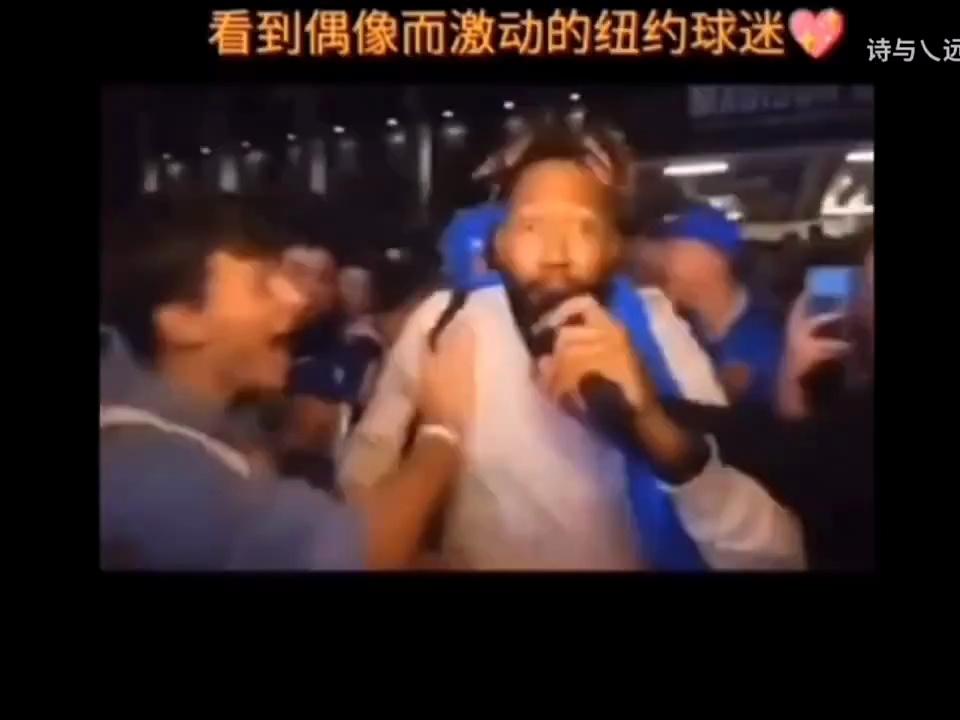 video-poster