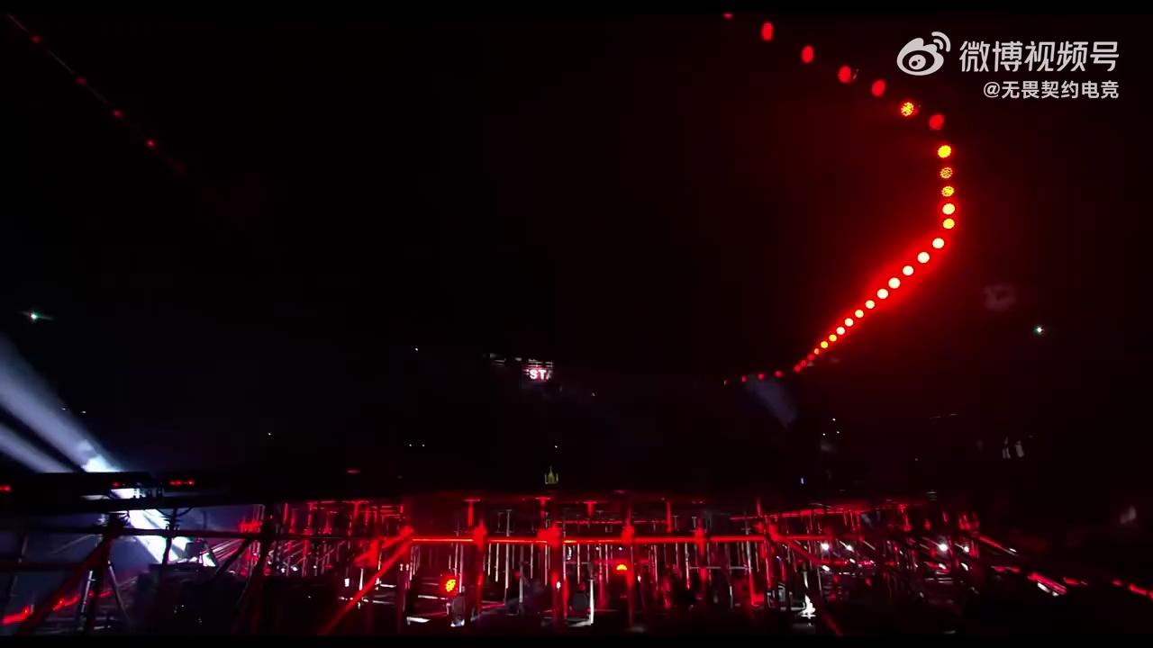 video-poster
