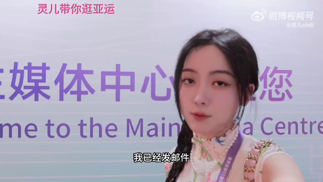 video-poster