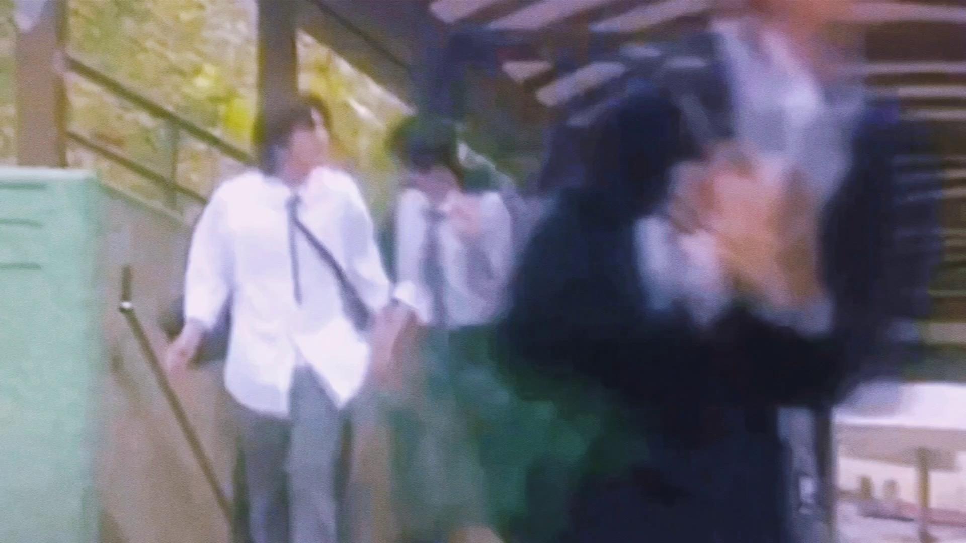 video-poster