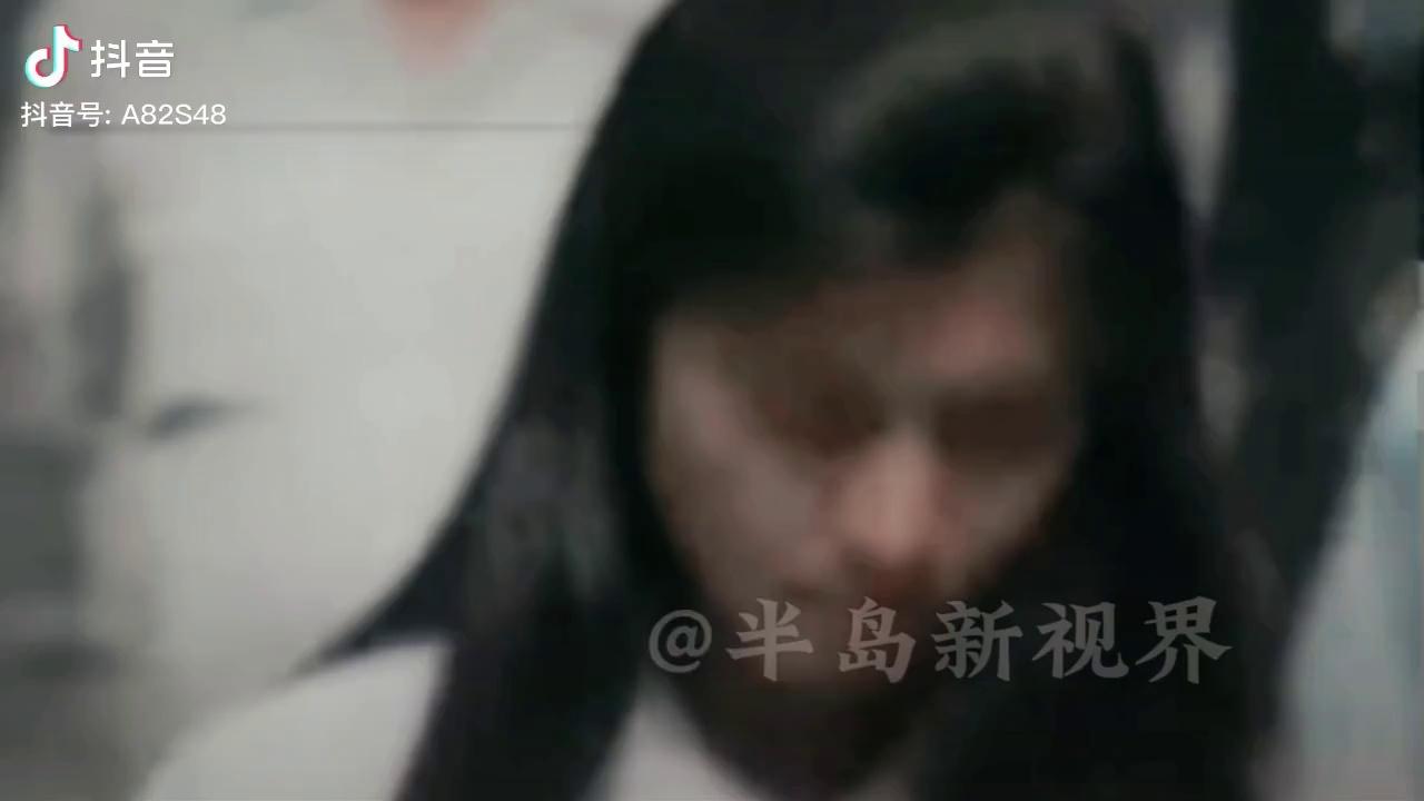 video-poster
