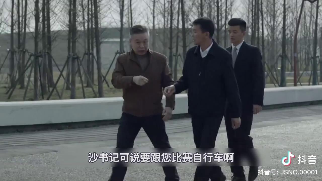 video-poster