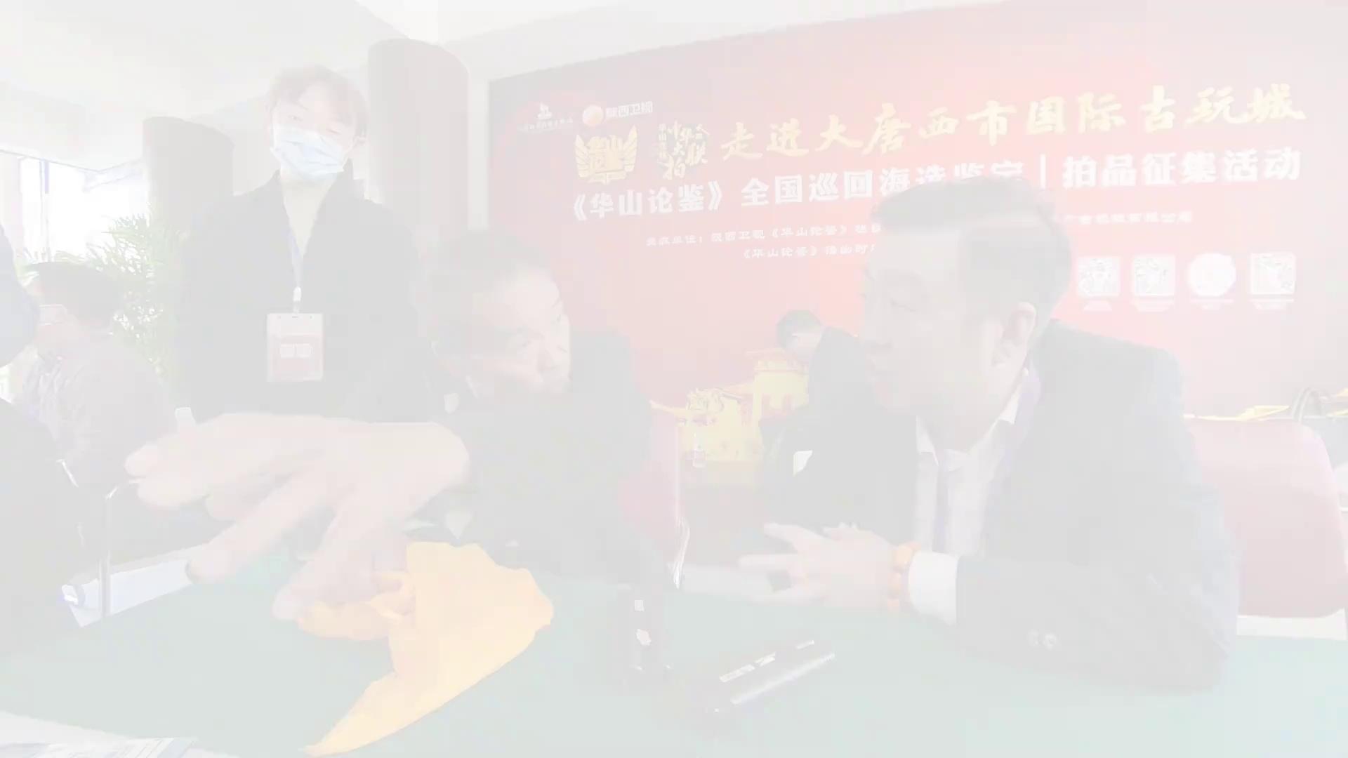 video-poster