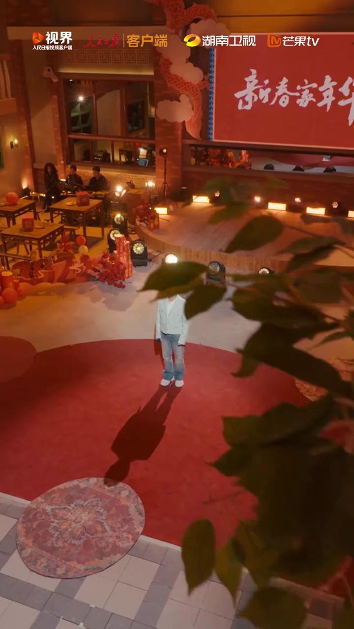video-poster