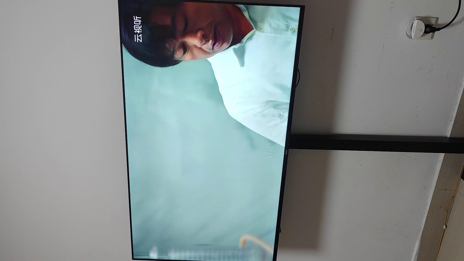 video-poster