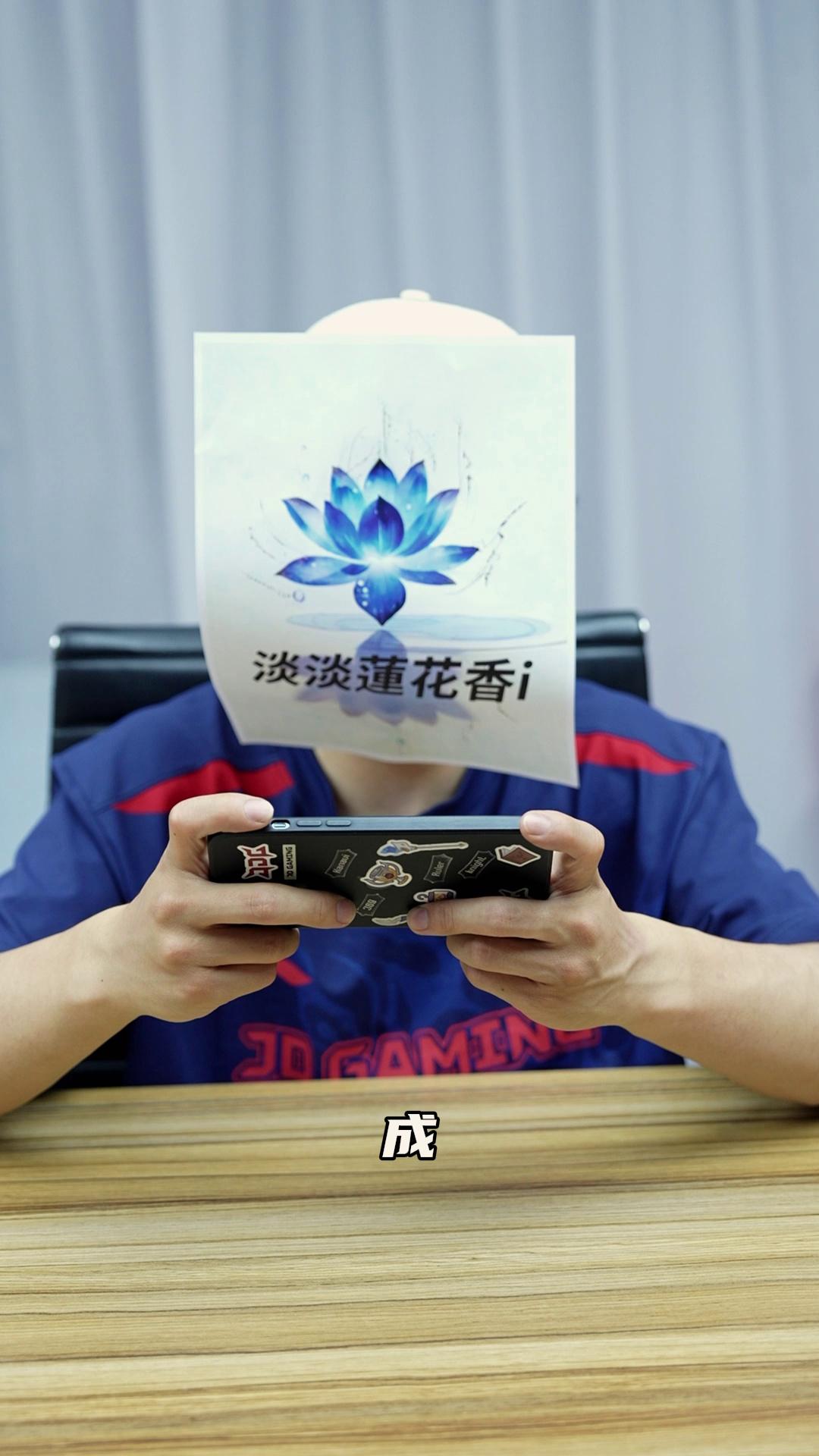 video-poster