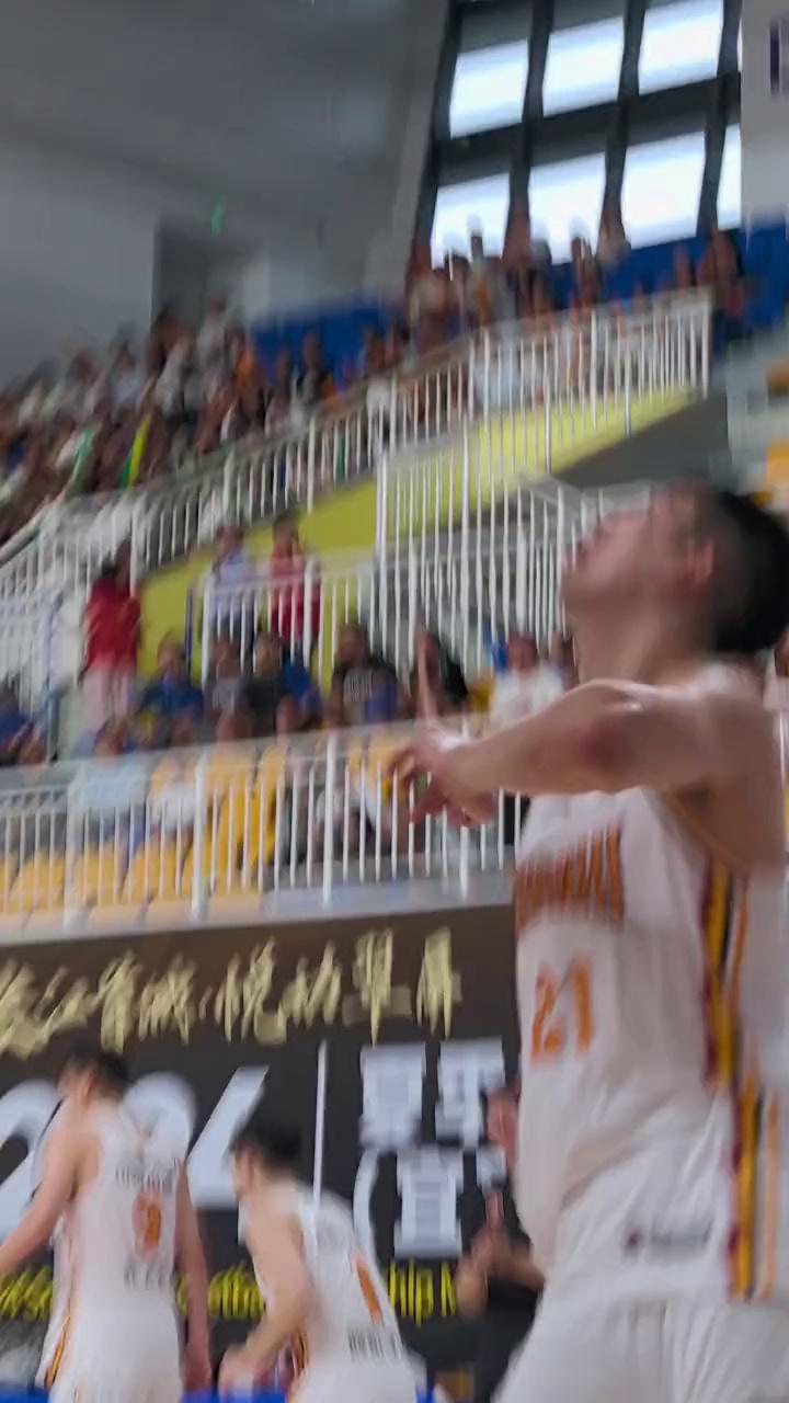 video-poster