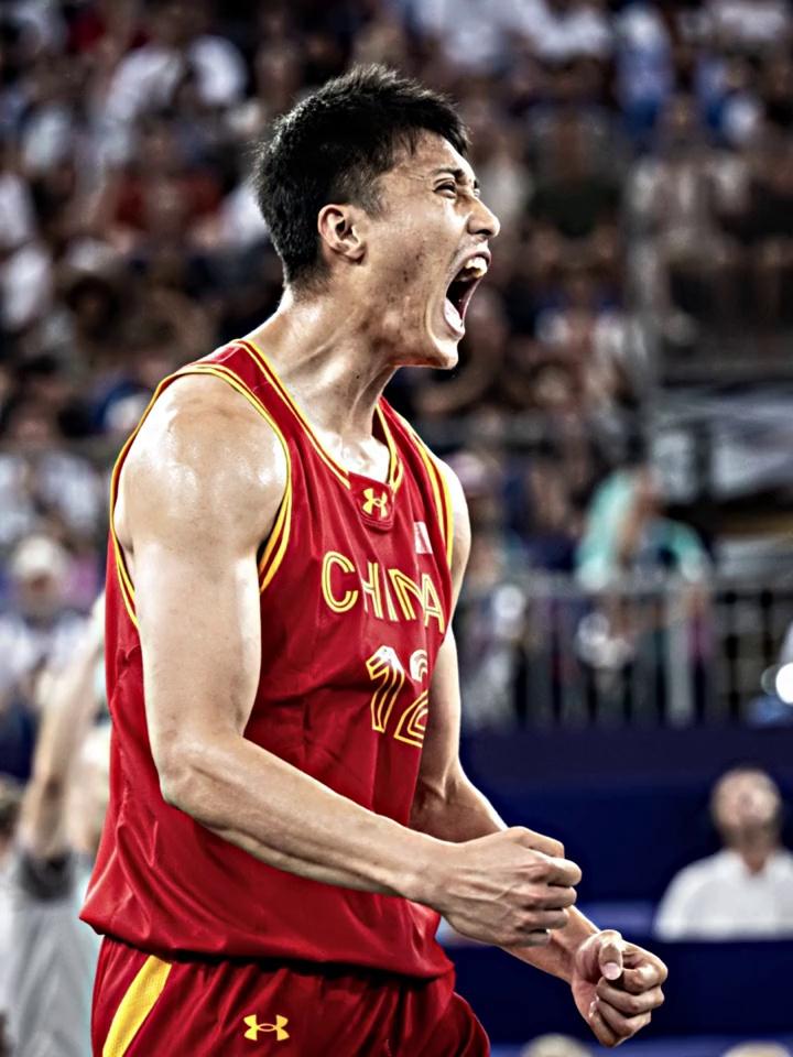 创造属于大家的奇迹!朱渊博更新社媒分享球场瞬间