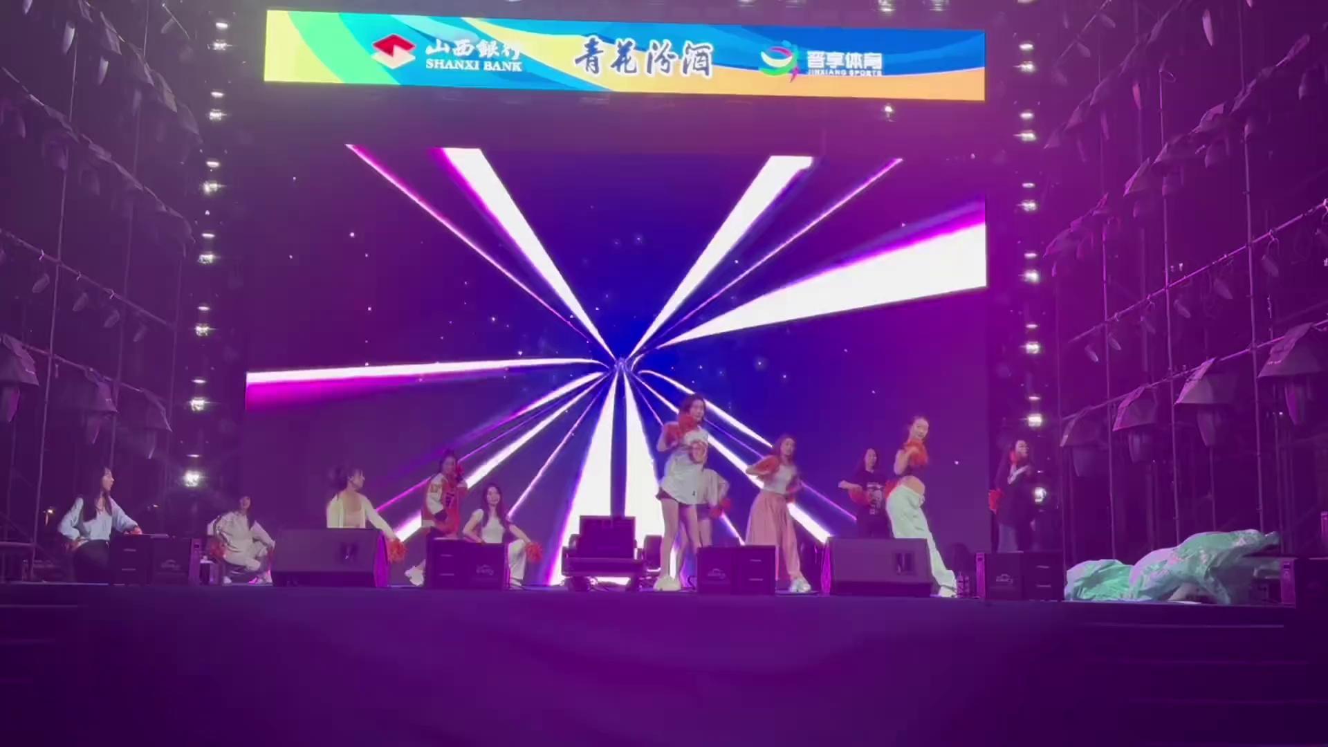 video-poster