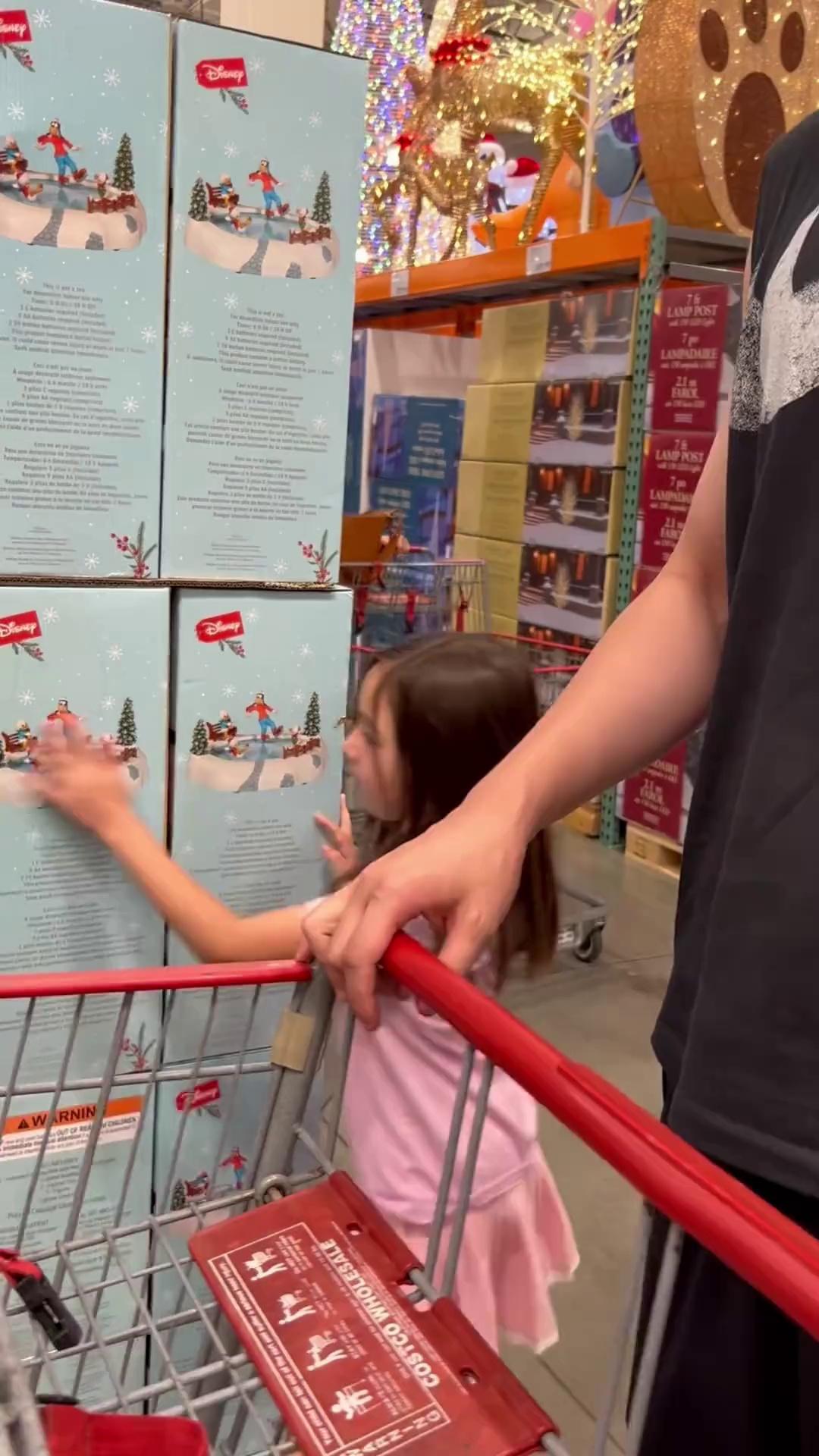 video-poster