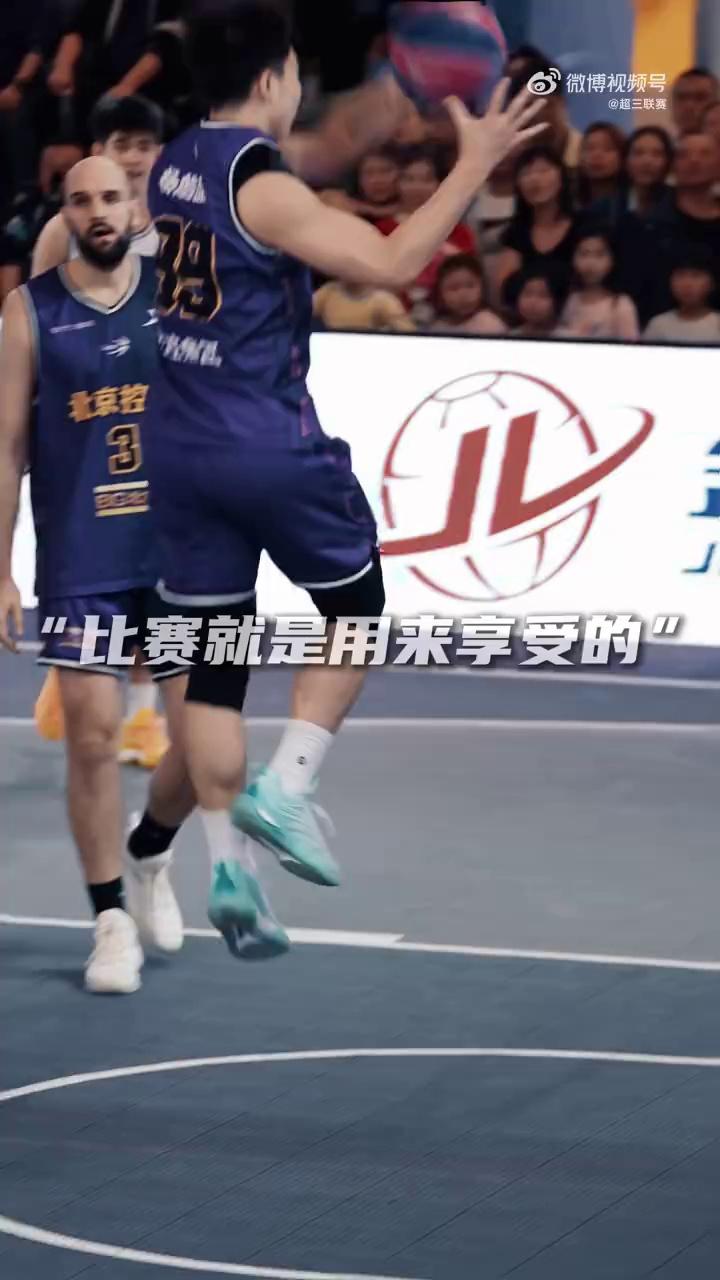 video-poster