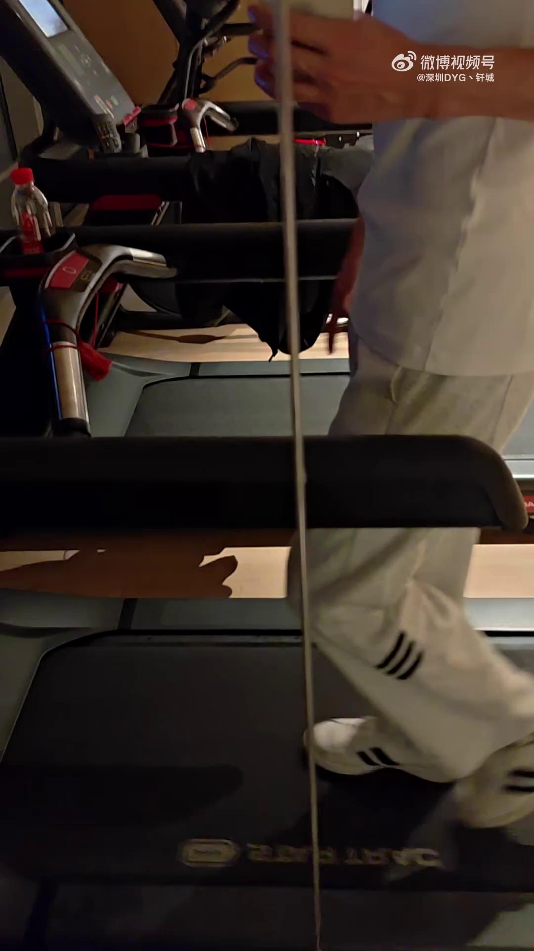 video-poster