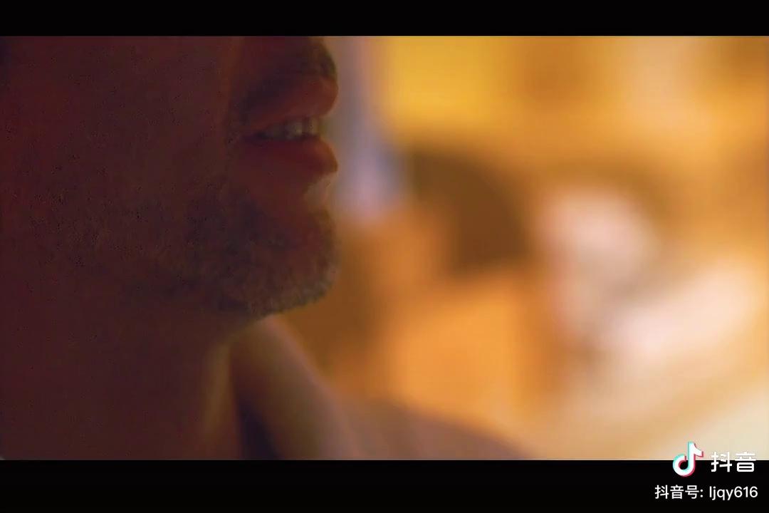 video-poster