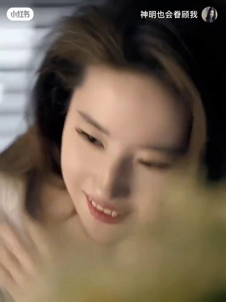 video-poster