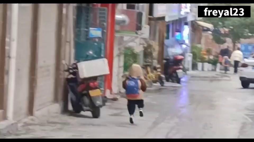 video-poster