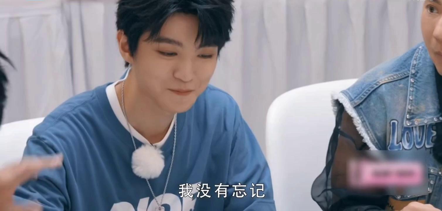 video-poster