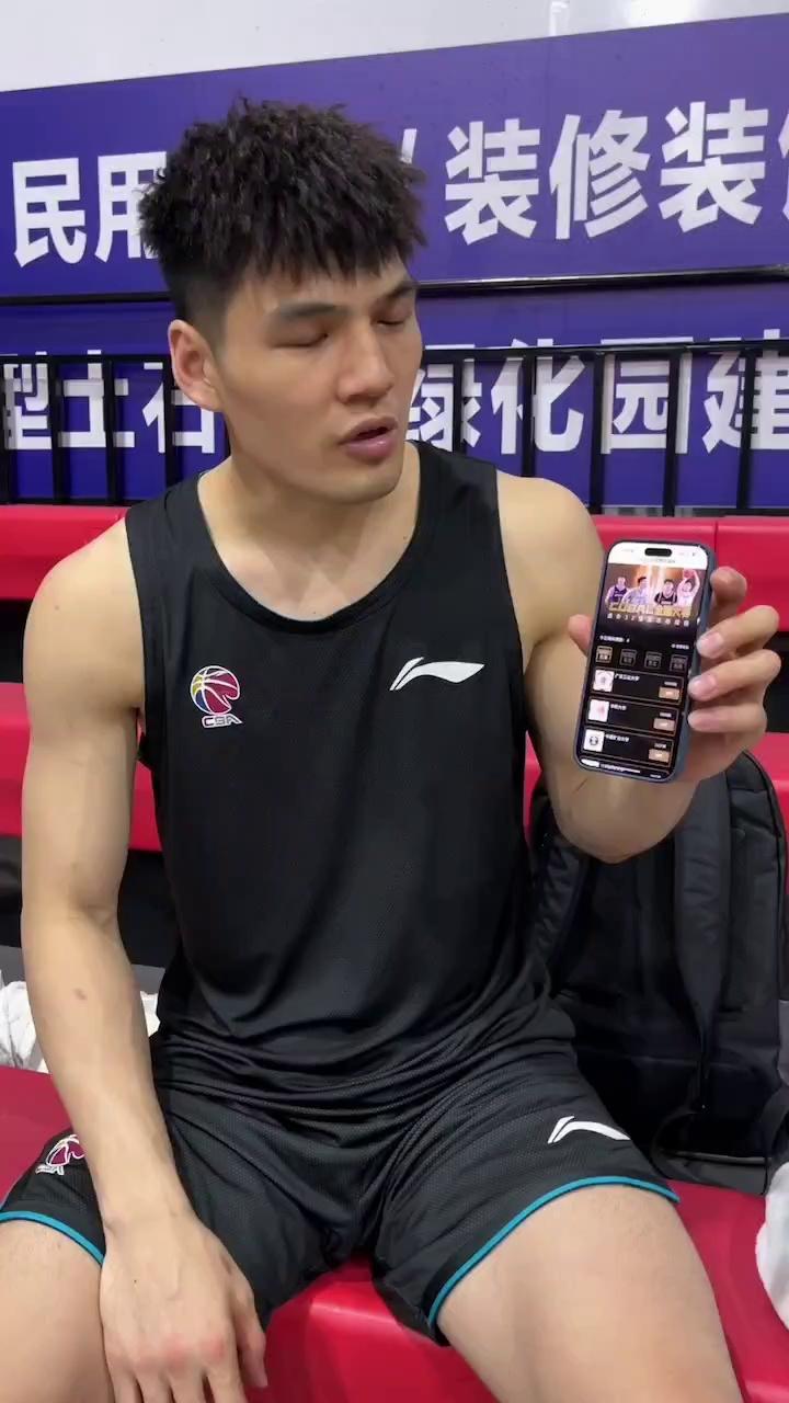 video-poster