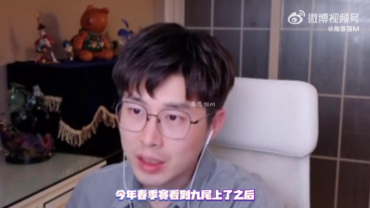 video-poster