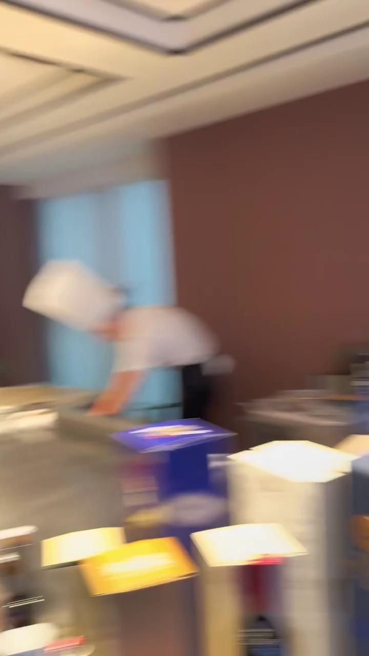 video-poster