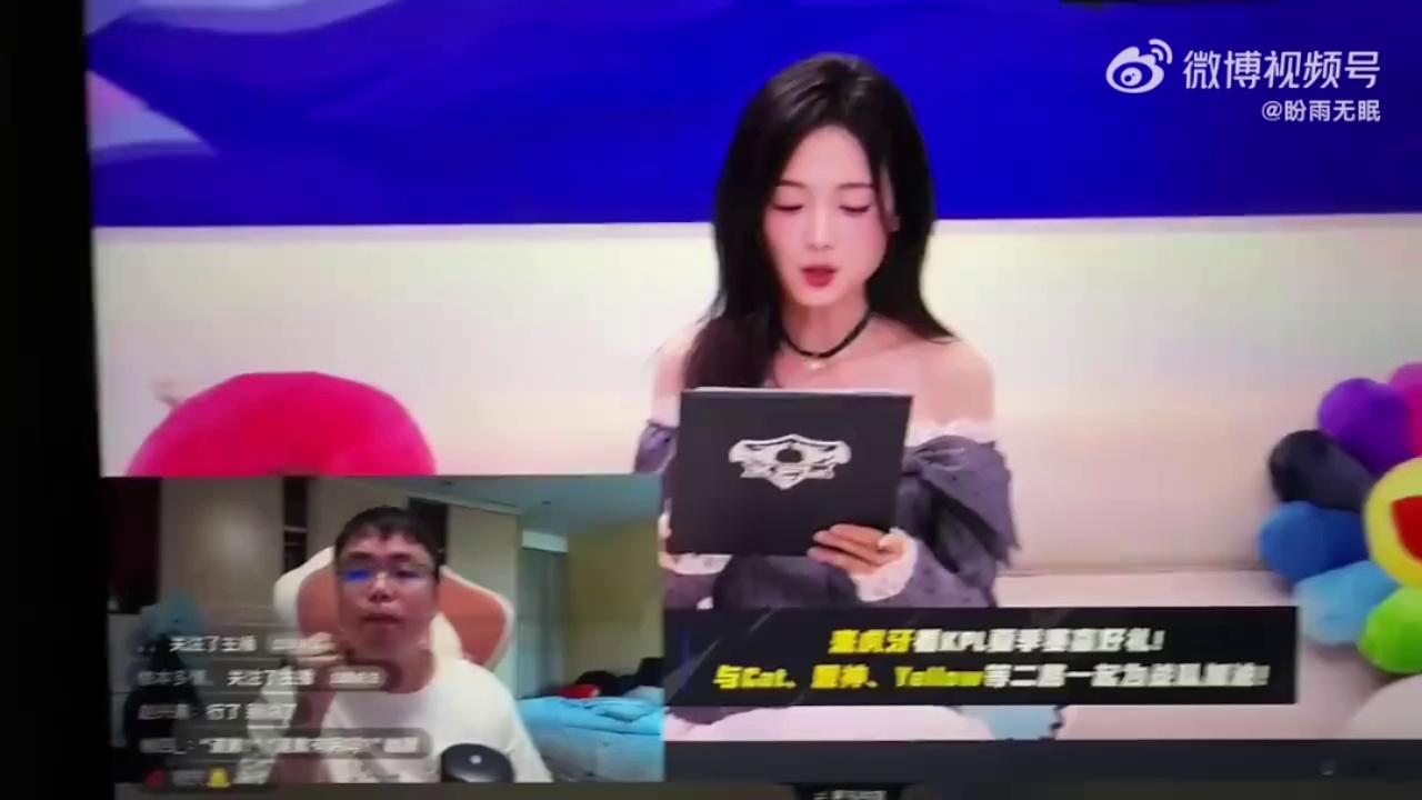 video-poster