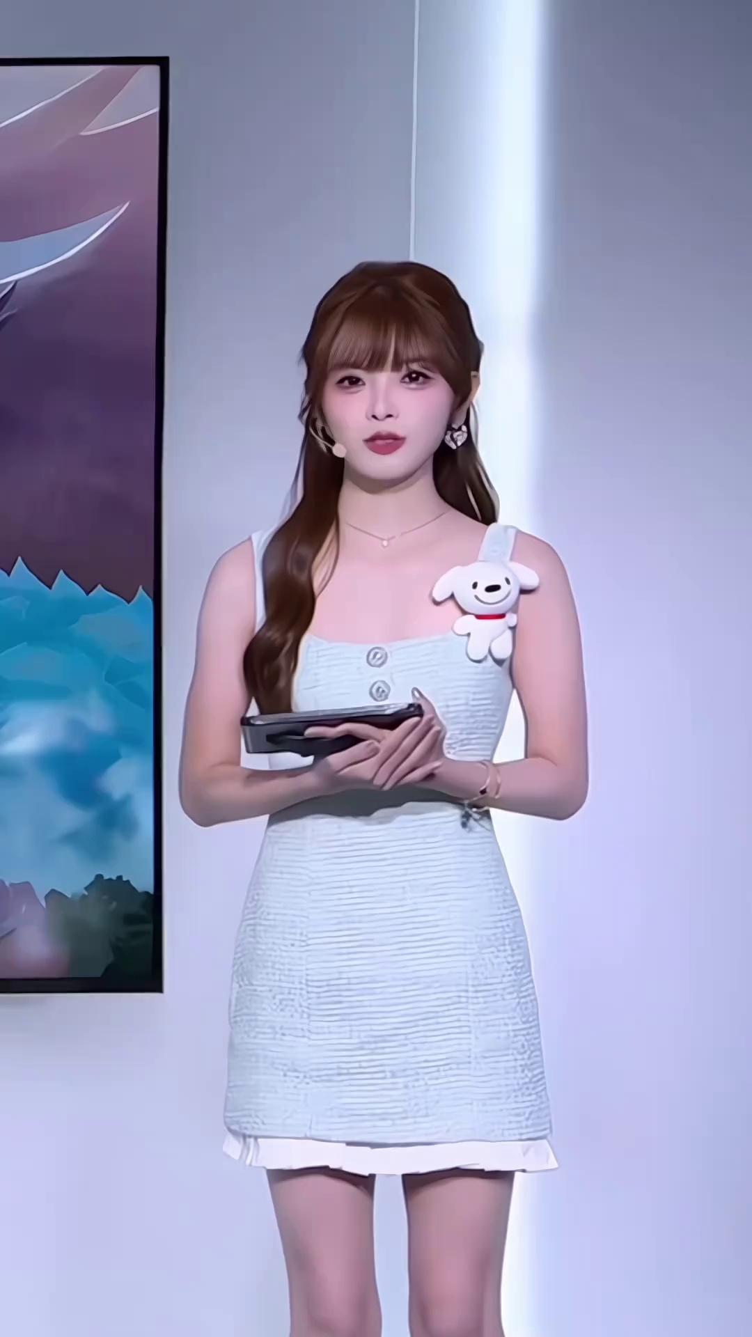 video-poster