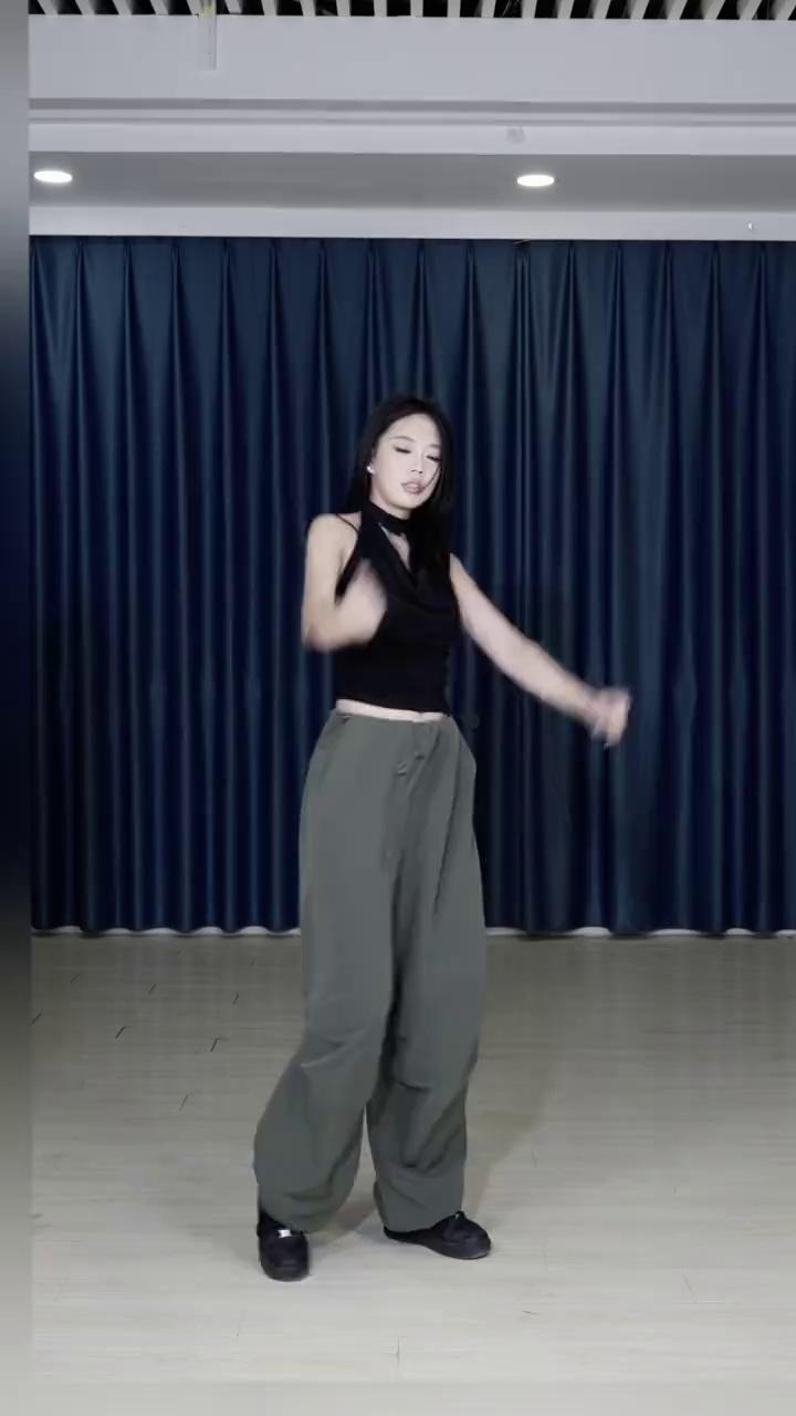 video-poster