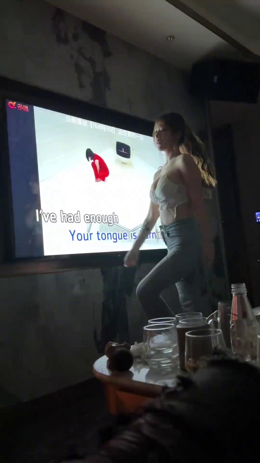 video-poster