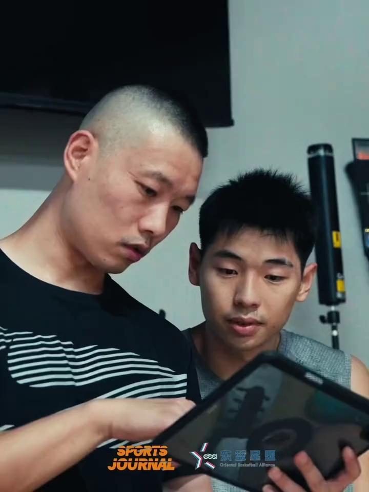video-poster