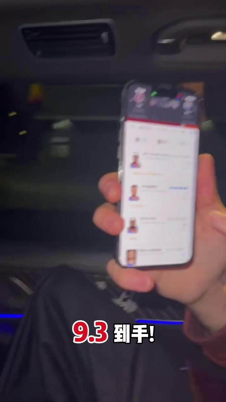 video-poster
