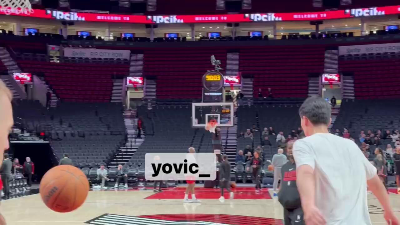 video-poster