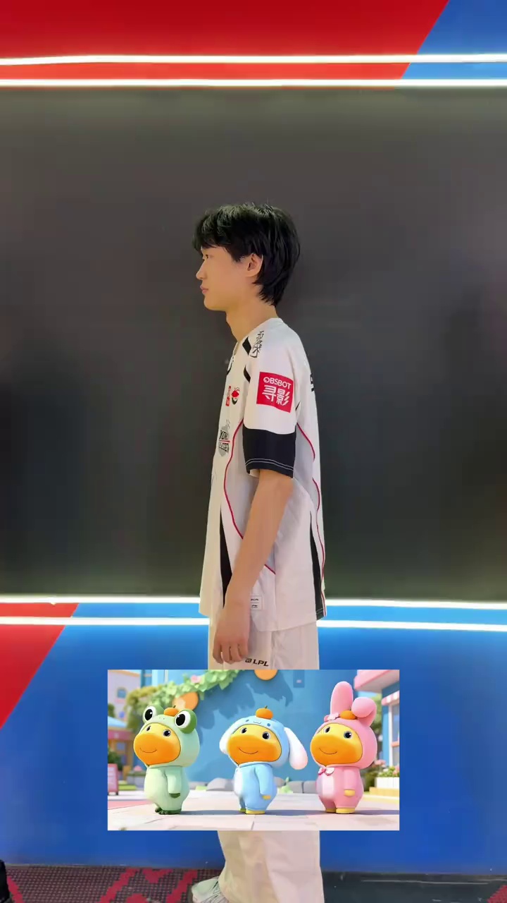 video-poster