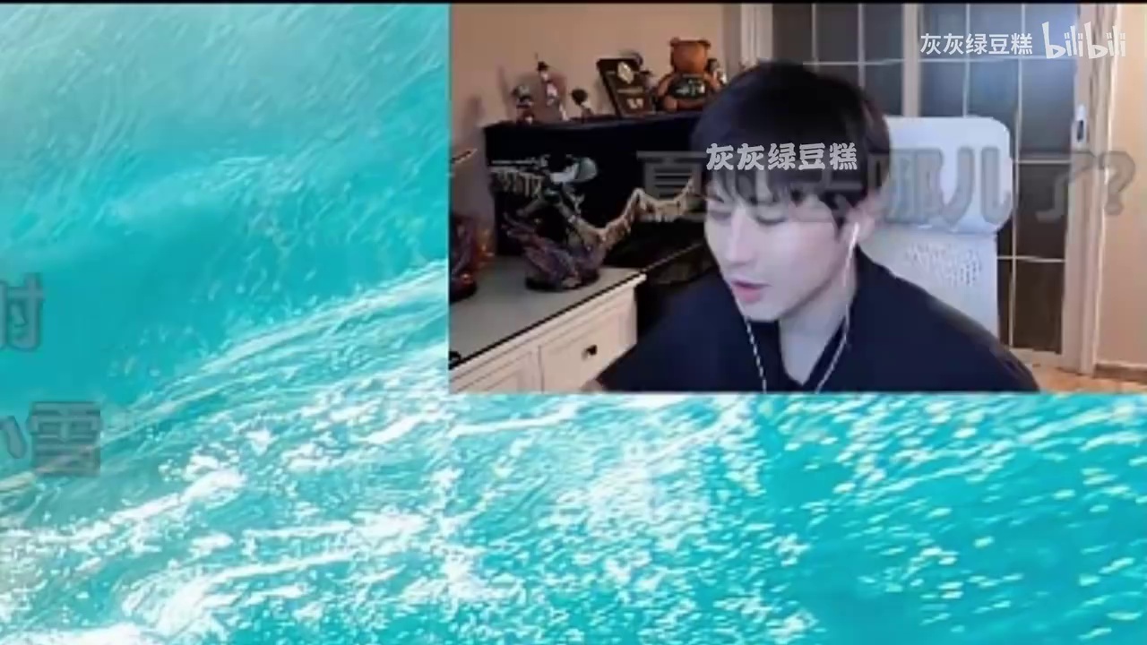 video-poster