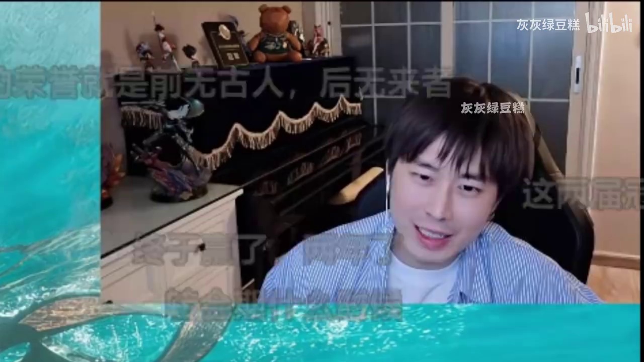 video-poster