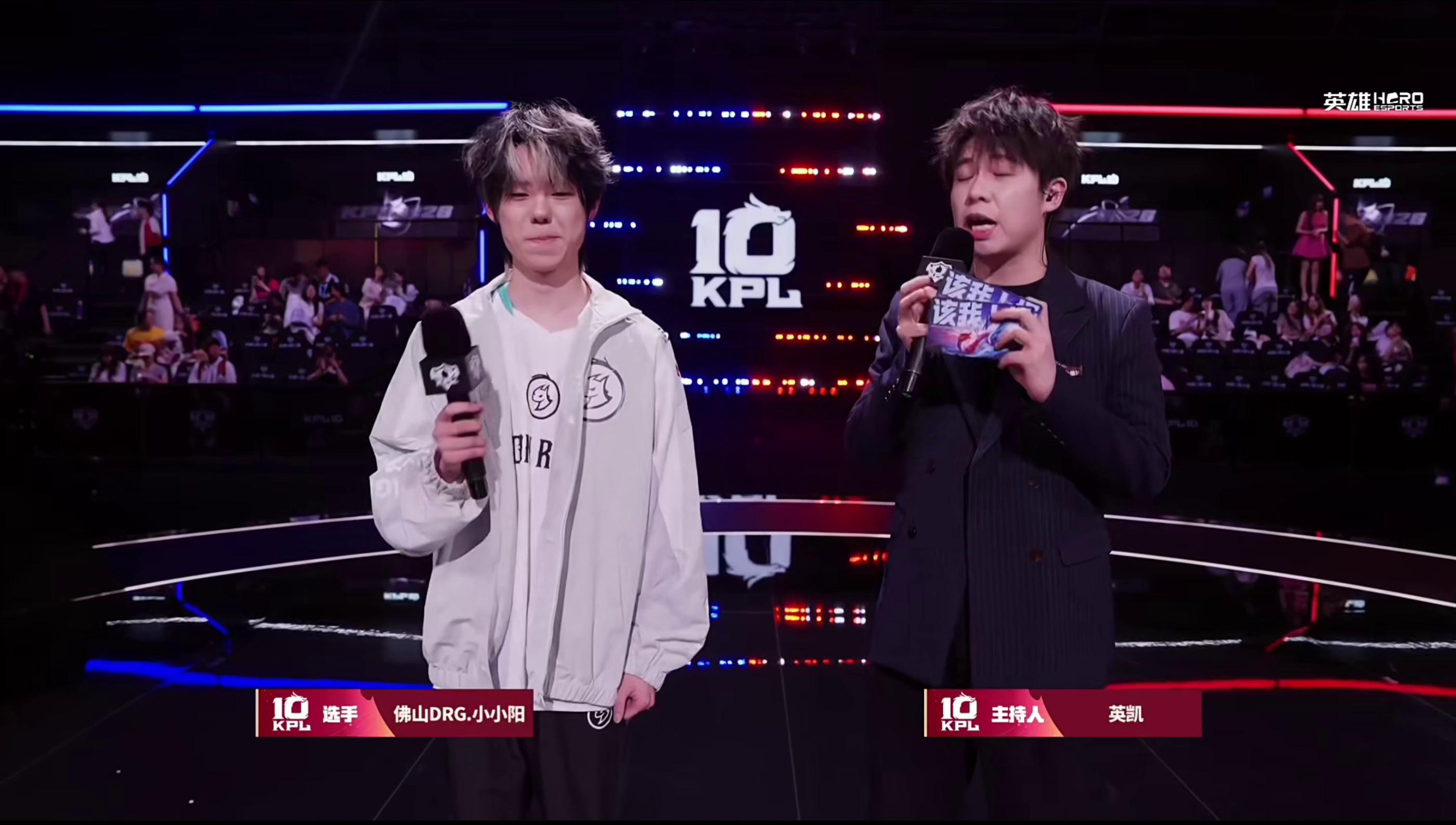 video-poster