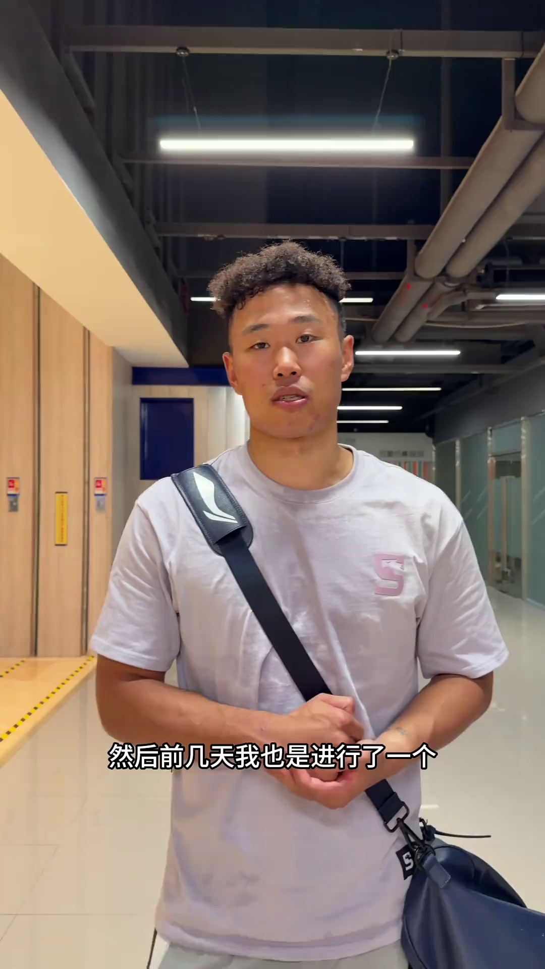 video-poster