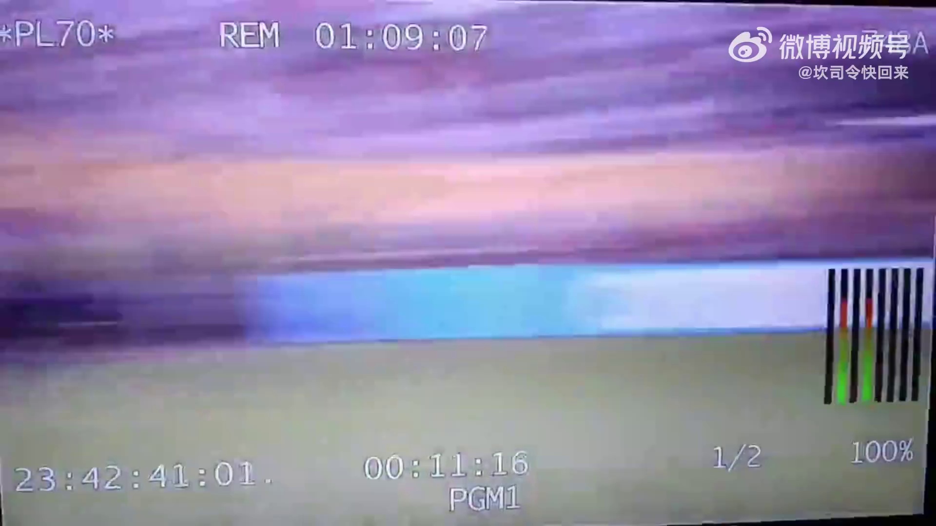 video-poster