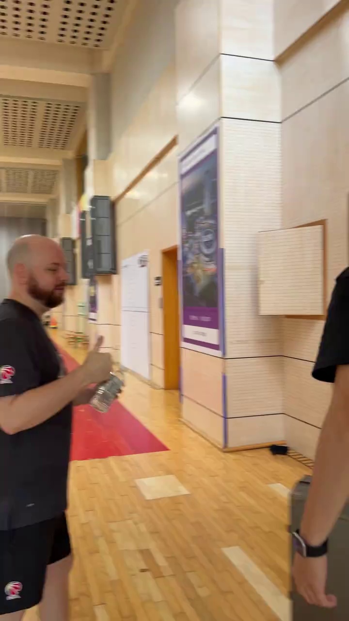 video-poster