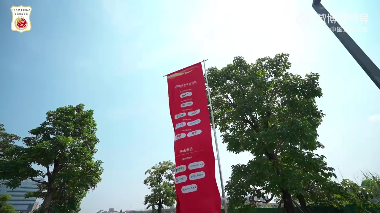 video-poster