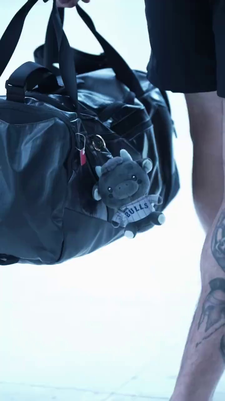 video-poster